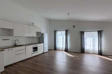 Wohnung Pforzheim Büchenbronn - 2 Zimmer, 70 m&sup2;, 880&euro; | Angebot:26553037