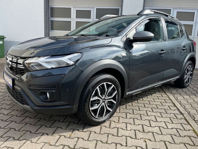 Dacia Sandero 25.200 km 16.490 € Pfinztal 76327