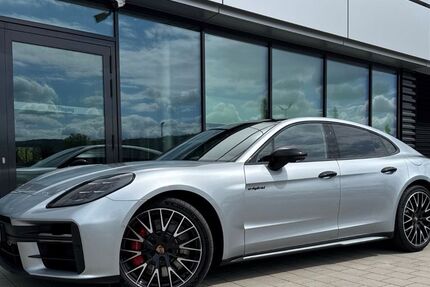 Porsche Panamera 22.550 km 126.689 &euro; Ettlingen 76275