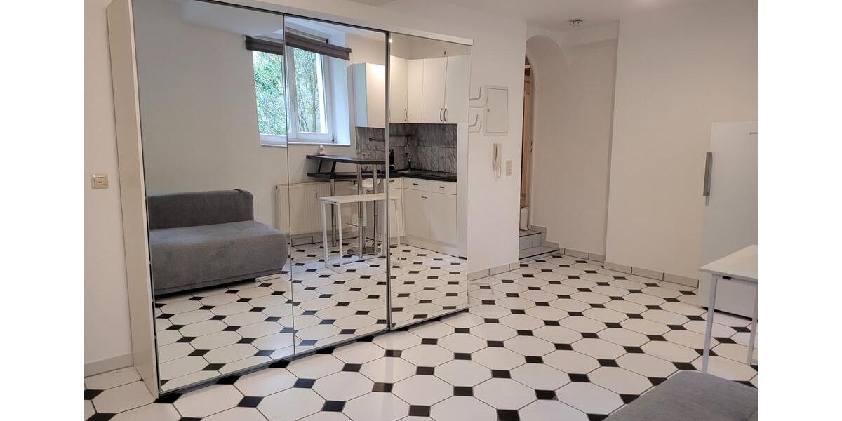 Etagenwohnung Pforzheim - 1 Zimmer, 25 m&sup2;, 600&euro; | Angebot:25719344