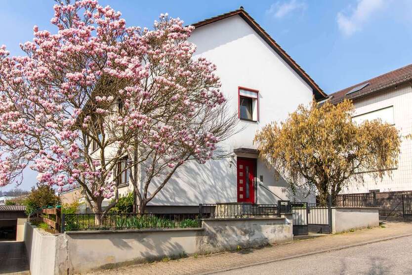 Haus zum Kaufen in Pfinztal 565.000 € 150 m²
