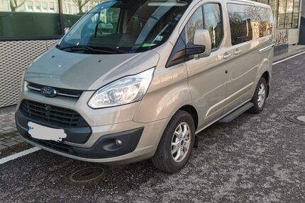 Ford Tourneo Custom 251.000 km 13.499 &euro; Karlsruhe 76137
