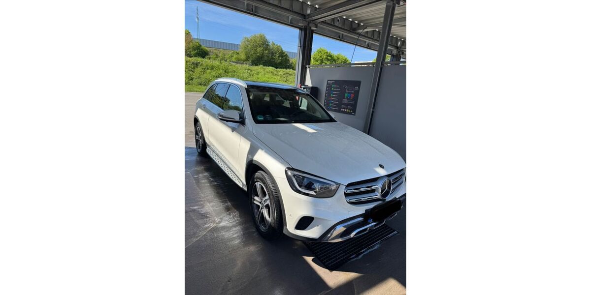 Mercedes-Benz GLC 200 111.765 km 33.600 &euro; Maulbronn 75433
