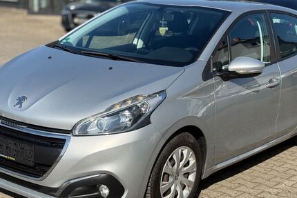 Peugeot 208 114.000 km 4.690 &euro; Graben-Neudorf 76676