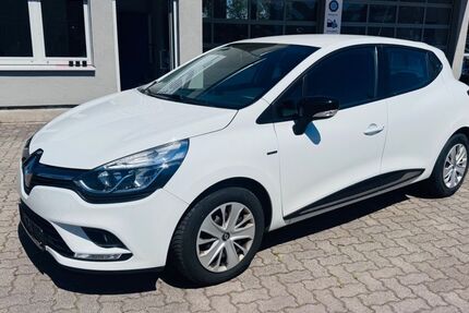 Renault Clio 147.900 km 7.400 &euro; Bornheim 76879