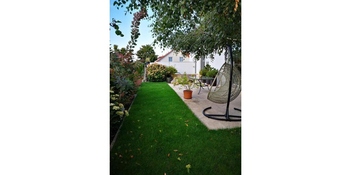 Einfamilienhaus Straubenhardt - 2 Zimmer, 220 m&sup2;, 980.000&euro; | Angebot:27144519