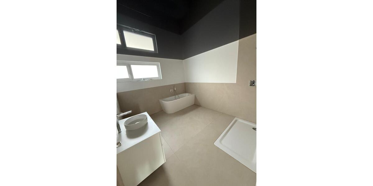 Erstbezug im hochwertigen Neubau mit 2 Balkonen in Rintheim 3.5 zimmer