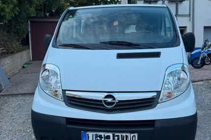 Opel Vivaro 91.571 km 9.300 &euro; Waldbronn 76337