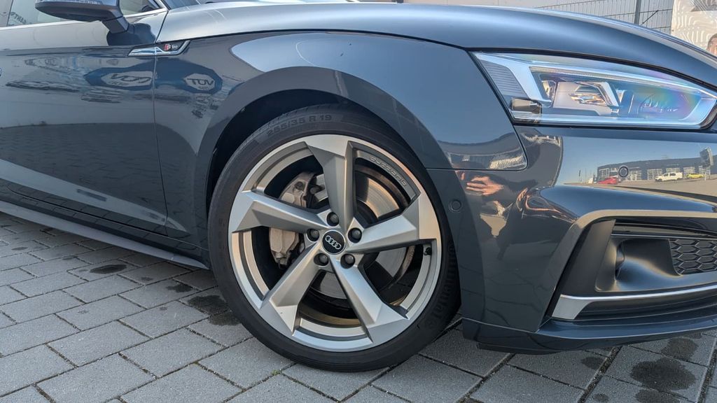 Audi A5 86.550 km 29.600 &euro; Karlsruhe 76131