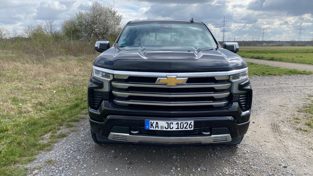 Chevrolet Silverado 52.000 km 51.000 &euro; Linkenheim 76351