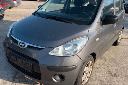 Hyundai i10 275.000 km 2.100 &euro; Bruchsal 76646