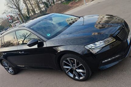 Skoda Superb 176.500 km 16.799 &euro; Karlsruhe 76189
