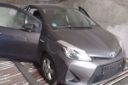 Toyota Yaris 110.200 km 7.400 &euro; Eggenstein - Leopoldshafen 76344