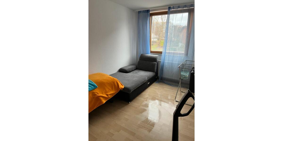 Etagenwohnung Pforzheim Weststadt - 3 Zimmer, 70 m&sup2;, 230.000&euro; | Angebot:25446663