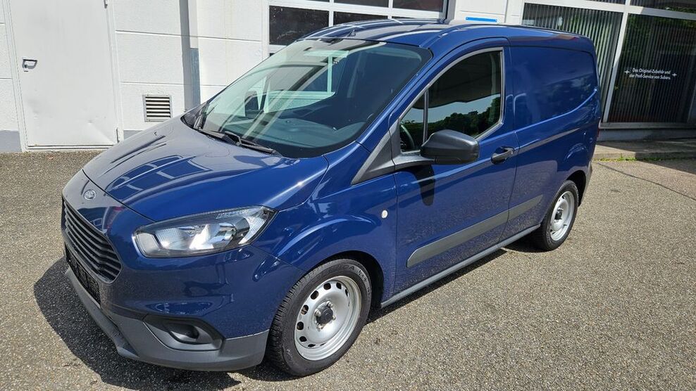 Ford Transit Courier 50.912 km 10.900 € Ettlingen 76275