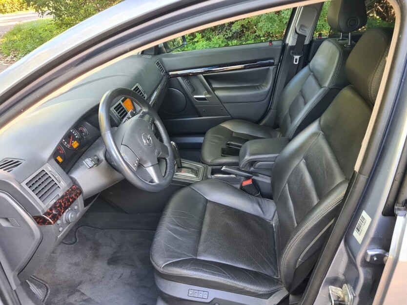 Opel Signum 115.000 km 3.100 € Karlsruhe 76133