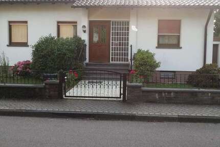 Haus zum Kaufen in Durmersheim 470.000 € 80 m² 4 zimmer