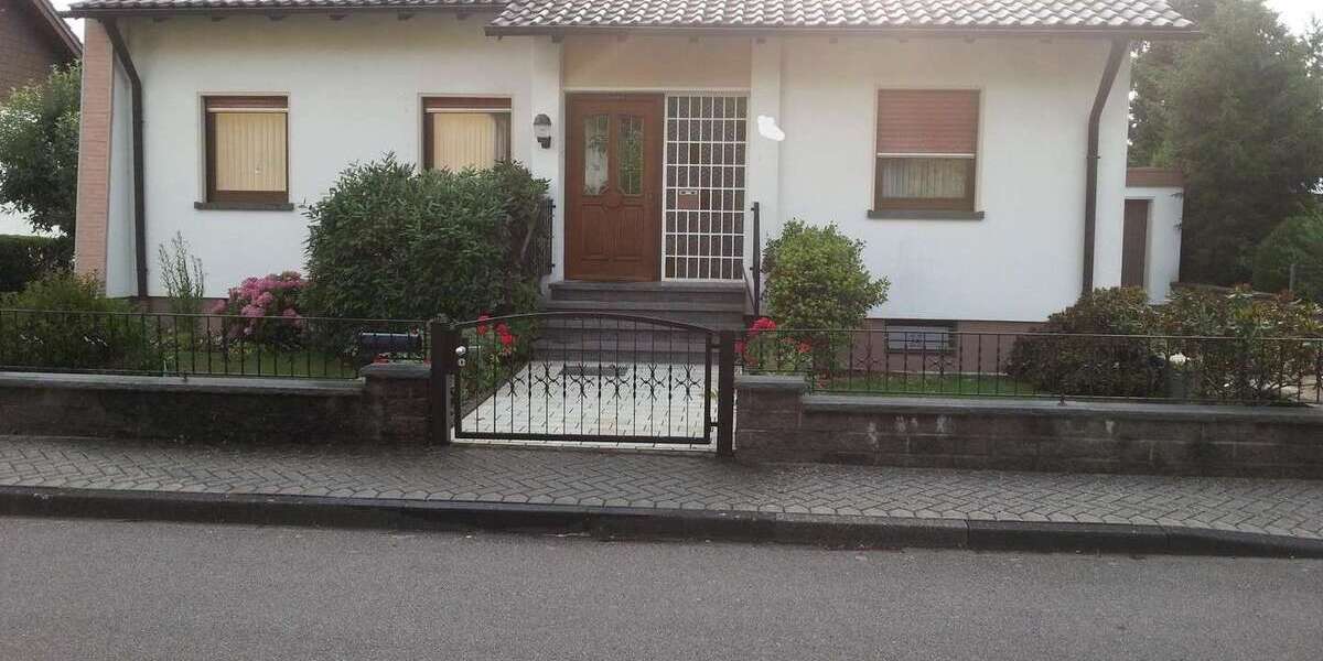 Haus zum Kaufen in Durmersheim 470.000 € 80 m² 4 zimmer