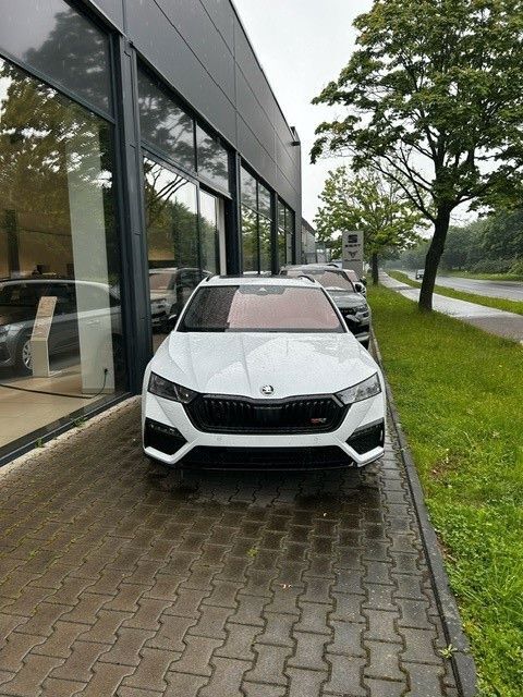 Skoda Octavia 7.429 km 43.900 € Kraichtal 76703