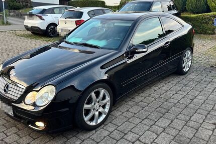 Mercedes-Benz C 180 216.000 km 3.950 &euro; Gernsbach 76593