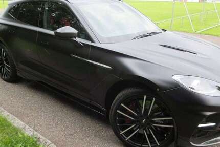 Aston Martin DBX