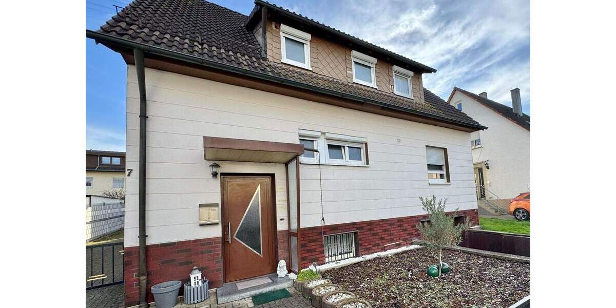 Mehrfamilienhaus, Wohnhaus Oberderdingen - 5 Zimmer, 130 m&sup2;, 359.000&euro; | Angebot:25846247