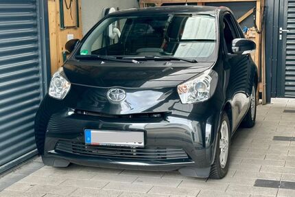 Toyota IQ 39.073 km 7.499 &euro; Karlsruhe 76149