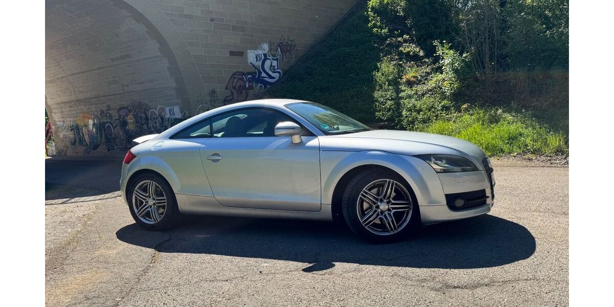 Audi TT 106.000 km 11.200 &euro; Bretten 75105