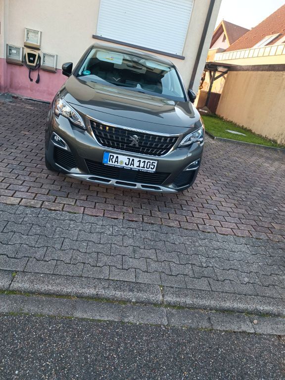 Peugeot 3008 65.000 km 16.500 € Elchesheim-Illingen 76477
