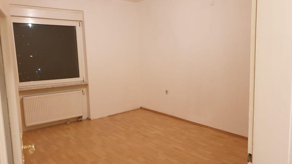 Etagenwohnung Pforzheim Weststadt - 3 Zimmer, 75 m&sup2;, 260.000&euro; | Angebot:24753318