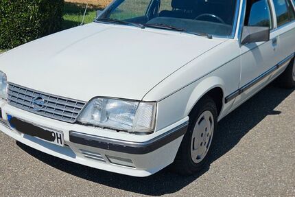 Opel Senator 58.511 km 9.500 € Rastatt 76437