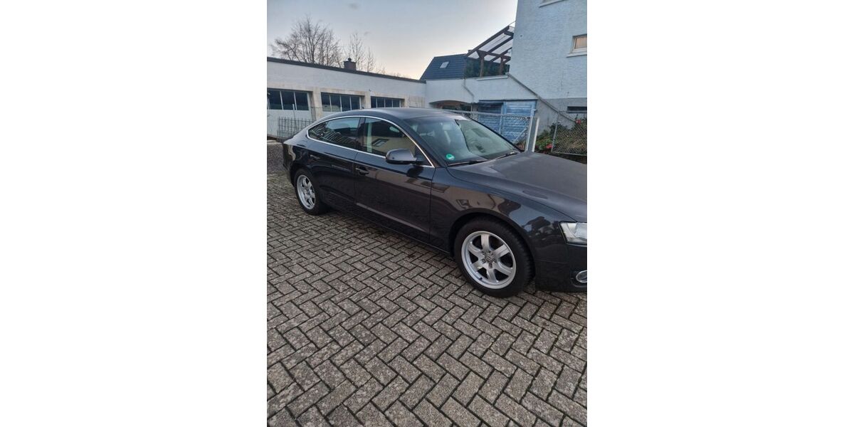 Audi A5 147.800 km 10.900 &euro; Karlsbad 76307