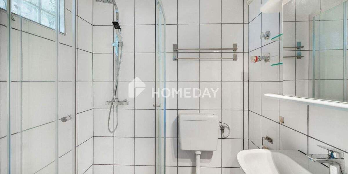 Großzügiges MFH mit Garten, Balkone, Terrasse und Aussicht: ideal für Familien und Visionäre 9 zimmer