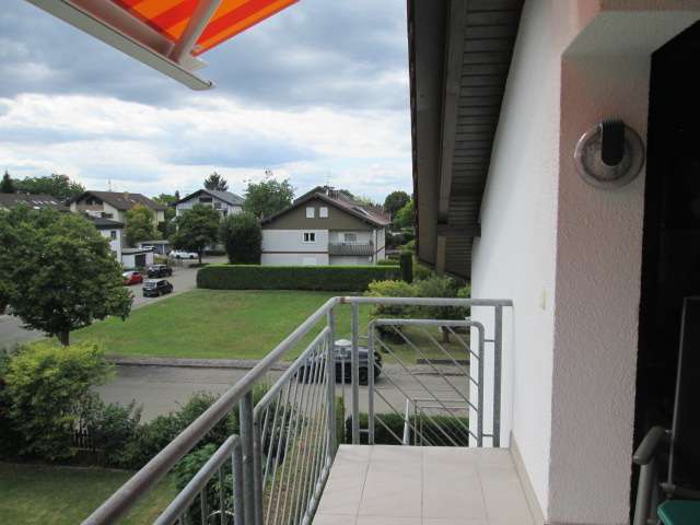 Etagenwohnung Sandweier (Baden-Baden)) Baden)) - 4 Zimmer, 105 m&sup2;, 385.000&euro; | Angebot:26087512