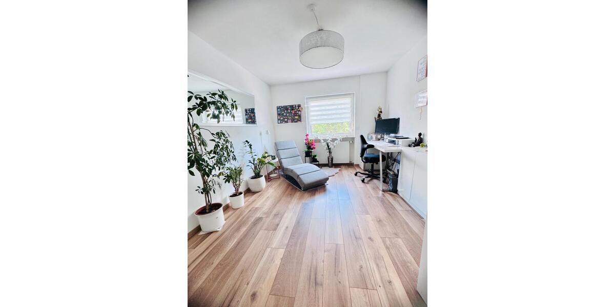 Etagenwohnung Pforzheim Dillweißenstein - 3 Zimmer, 80 m&sup2;, 325.000&euro; | Angebot:27218913