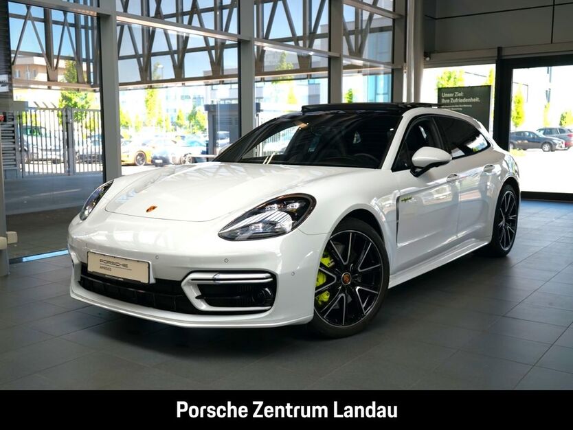 Porsche Panamera 28.490 km 95.590 € Landau 76829