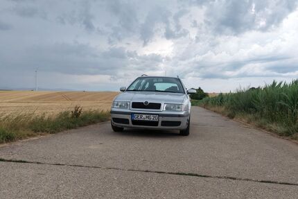 Skoda Octavia 246.000 km 999 &euro; Rülzheim 76761