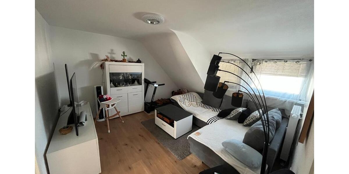 Dachgeschoßwohnung Eggenstein-Leopoldshafen Leopoldshafen - 3 Zimmer, 56 m&sup2;, 800&euro; | Angebot:26463467