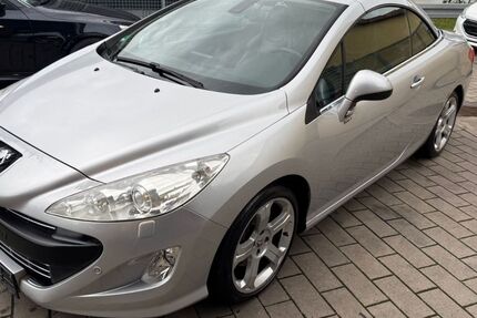 Peugeot 308 111.000 km 2.999 &euro; Malsch 76316