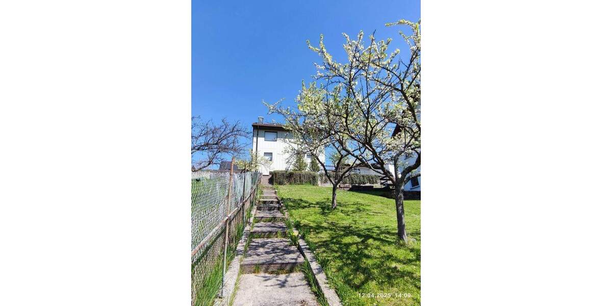 Mehrfamilienhaus, Wohnhaus Karlsruhe Grünwettersbach - 7 Zimmer, 200 m&sup2;, 430.000&euro; | Angebot:25798908