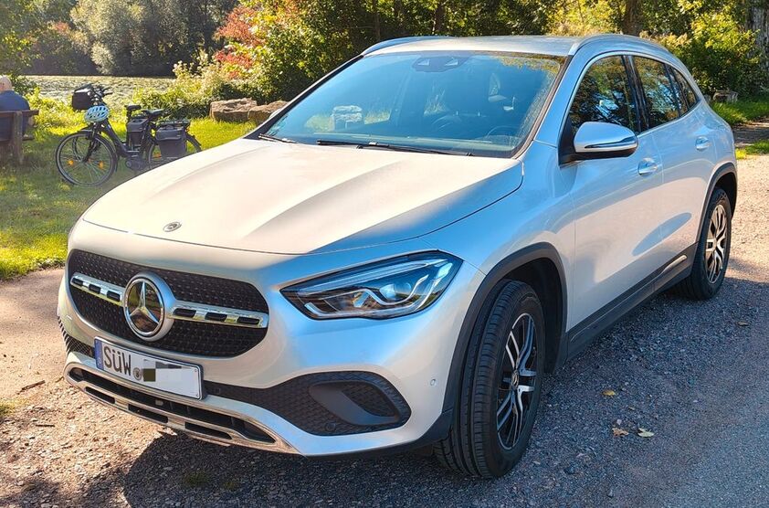 Mercedes-Benz GLA 220 30.500 km 32.990 € Kapsweyer 76889