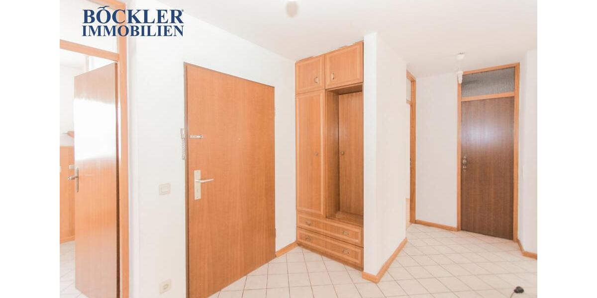 Etagenwohnung Pforzheim Nordstadt - 3 Zimmer, 72 m&sup2;, 700&euro; | Angebot:26545771