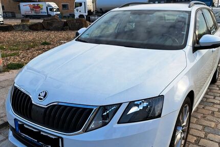 Skoda Octavia 45.700 km 17.999 &euro; Pfinztal 76327