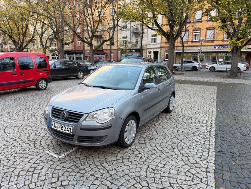 VW Polo 137.895 km 2.700 € Karlsruhe 76135