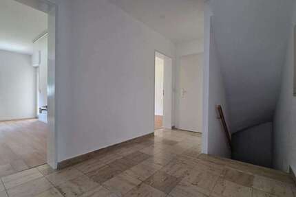Wohnung Kraichtal - 3 Zimmer, 84 m&sup2;, 950&euro; | Angebot:26876672