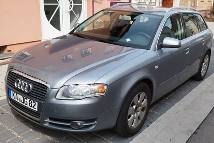 Audi A4 249.000 km 2.400 € Karlsruhe 76227