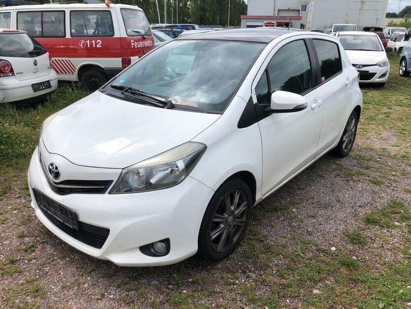 Yaris