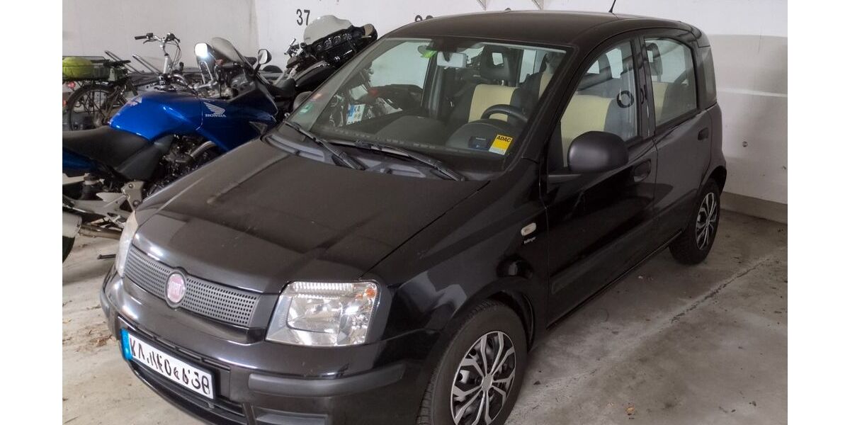 Fiat Panda 132.000 km 2.950 &euro; Karlsruhe 76139