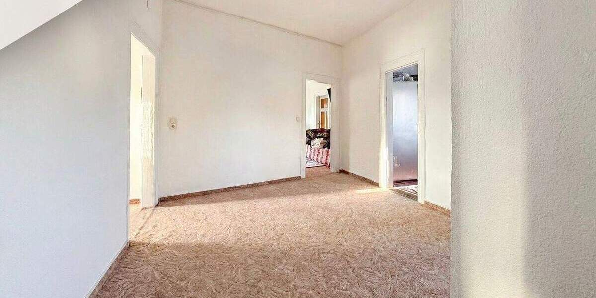 Mehrfamilienhaus, Wohnhaus Graben-Neudorf Neudorf - 7 Zimmer, 181 m&sup2;, 250.000&euro; | Angebot:26410048