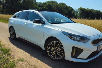 Kia pro ceed / ProCeed 92.280 km 19.900 &euro; Hatzenbühl 76770